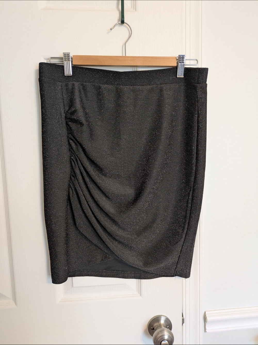 H&M Black Sparkle Ruched Pencil Skirt